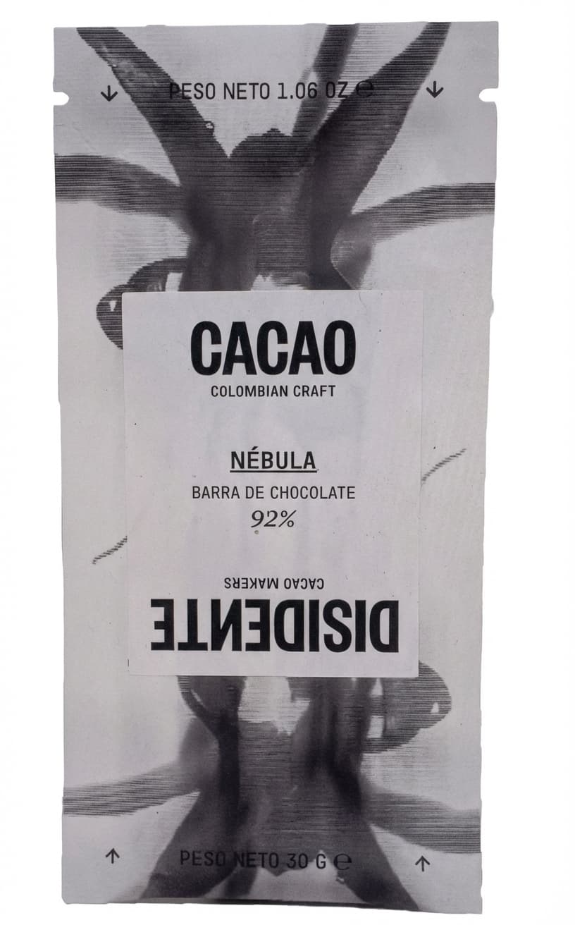 Nébula 92% dark bar packaging by Cacao Disidente