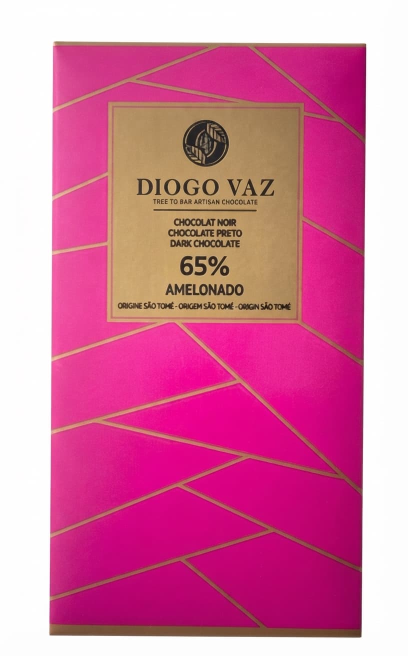 Amelonado 65% 65% dark bar packaging by Diogo Vaz
