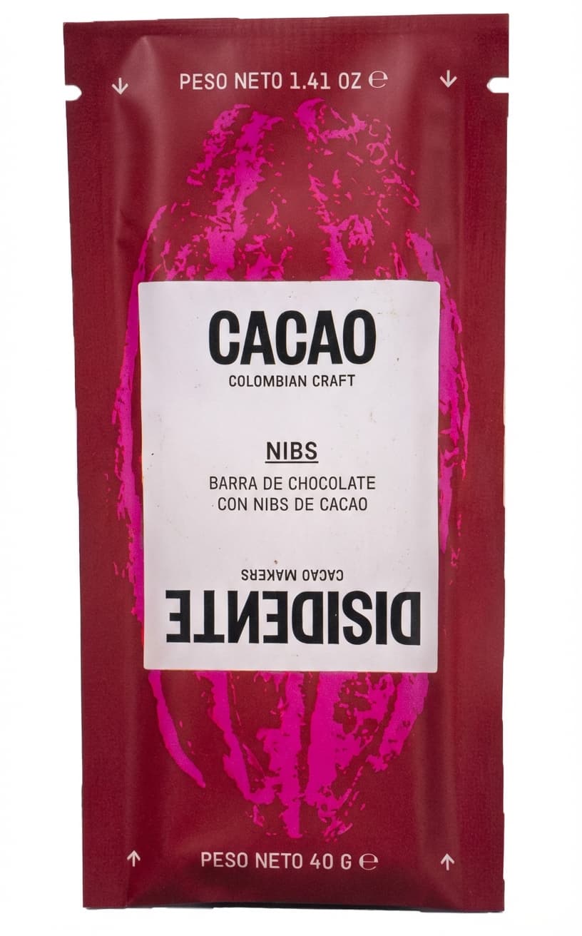 Nibs 70% dark bar packaging by Cacao Disidente