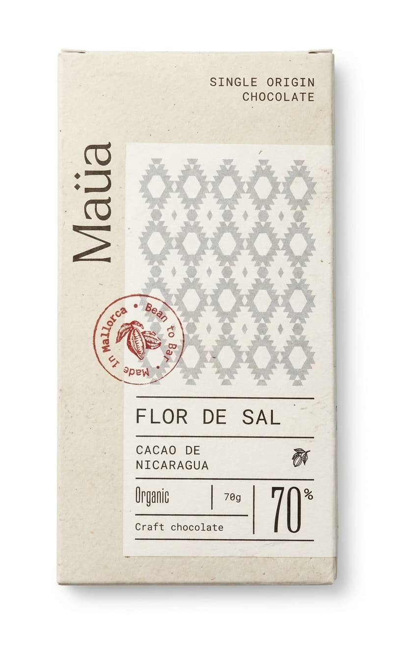 Nicaragua 70% Flor de Sal 70% dark bar packaging by Maüa