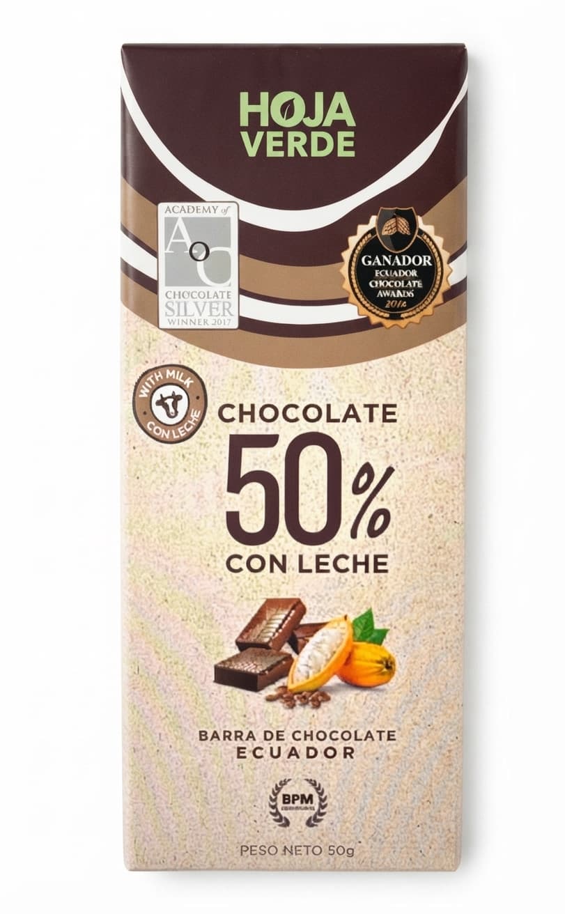 50% Con Leche 50% milk bar packaging by Hoja Verde