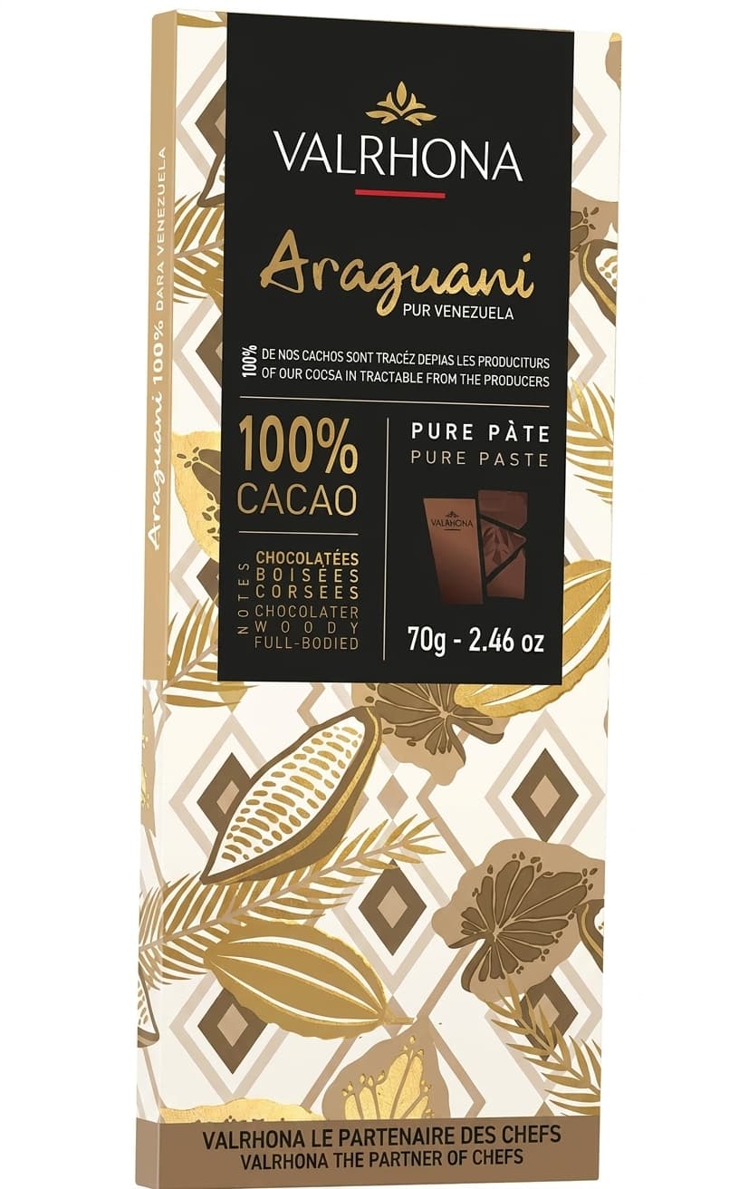 Araguani 100% Cacao 100% dark bar packaging by Valrhona