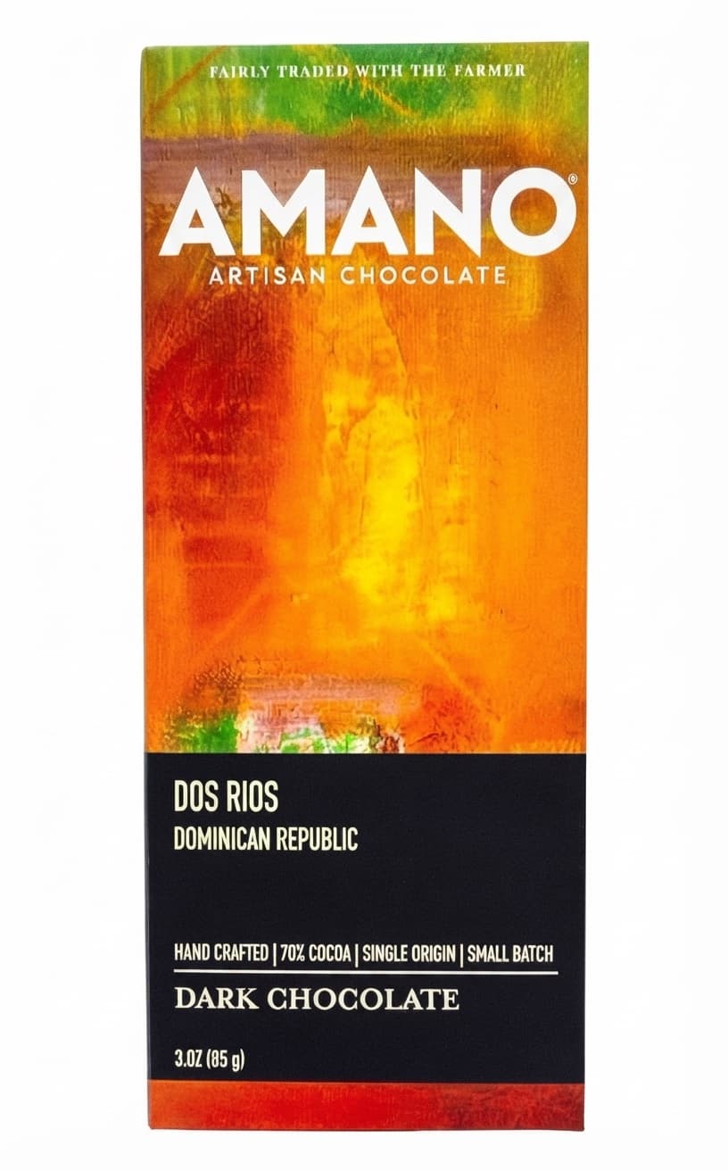 Dos Rios 70% dark bar packaging by Amano