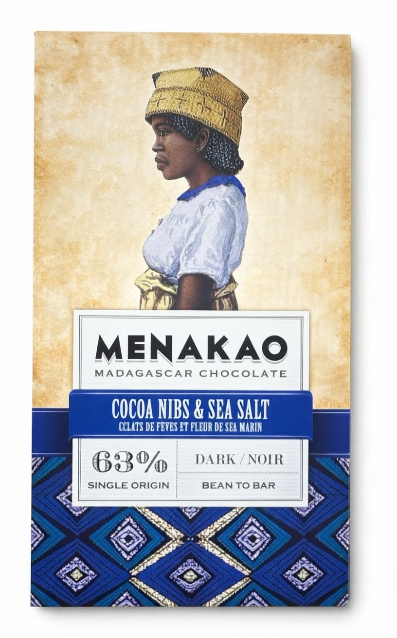 Cocoa Nibs & Sea Salt 63% 63% dark bar packaging by Menakao