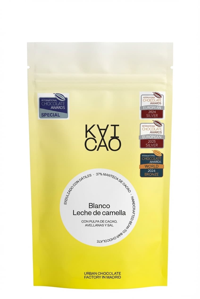Blanco Leche de camella 40% white bar packaging by KAICAO