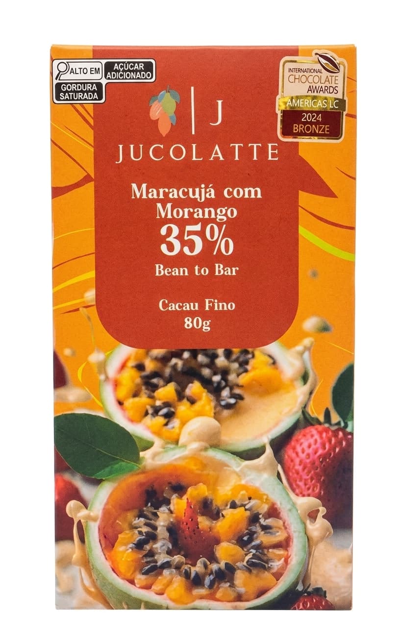 Maracujá com Morango 35% 35% white bar packaging by Jucolatte