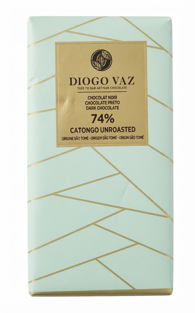 Catongo Unroasted 74% 74% dark bar packaging by Diogo Vaz